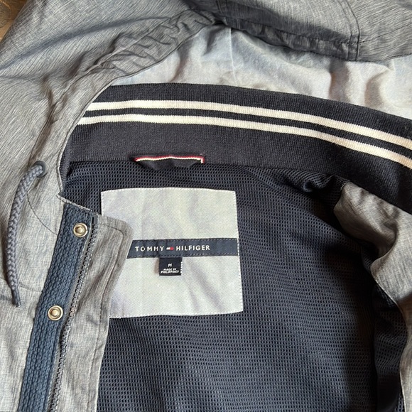 Tommy hilfiger jacket - Picture 2 of 3